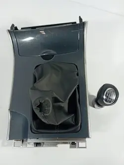 Mazda 6 2002-2008 Schaltknauf & Aschenbecher OEM M1S191DOM00012173