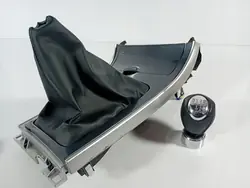 Mazda 6 2002-2008 Pomo & Cenicero OEM M1S191DOM00012173