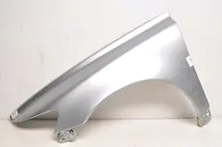 Parafango anteriore sinistro Volvo V50 31297540