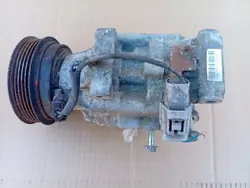 Compresseur de climatisation TOYOTA COROLLA E12 VERSO