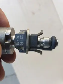 Injecteur AUDI A3 8Y 1.0 TFSI 0261500443