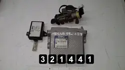Mitsubishi Carisma ECU OEM AM-321441 Begagnad