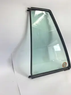Vitre Arrière Gauche OEM SDV08636 Mercedes W124