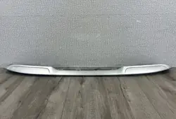 Spoiler do pára-choques dianteiro MG HS OEM 10878161