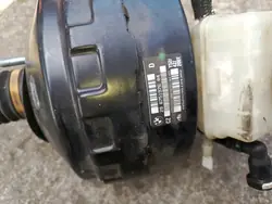 Pompe à frein BMW OEM 6751976 - État utilisé