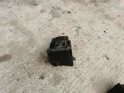 Boîtier de fusibles OEM 243830001R pour Renault Master III