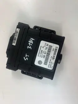VW Touareg vaihteistotietokone OEM 28277450