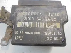 MERCEDES E W124 Relais Bougie OEM 0135452432