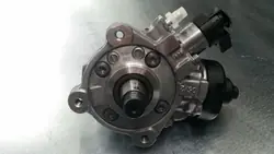 Pompe d'injection Bosch 03L130755L d'occasion