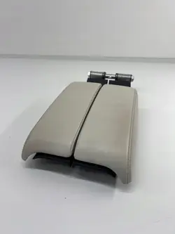 Käsinoja Land Rover Velar L560 OEM J8A2-K14181