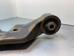 Subaru OE FBZ21769 Achterdifferentieelbevestiging - Gebruikt
