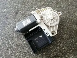 VW Golf V Variant oikea etuoven ikkunamoottori OEM 1K0959792C