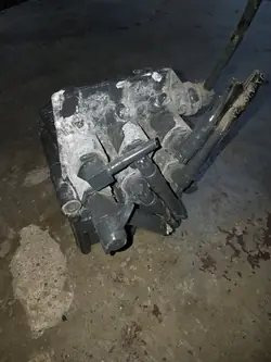 ECAS Luftfeder-Ventil OEM 0013271225 für Actros MP4