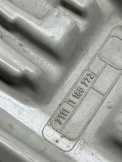 BMW OE Bagageutrymmesskum OEM 1180772 för 3 Coupé E36