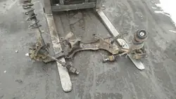 Berço Dianteiro OEM para Suzuki SX4 Fiat Sedici - Usado