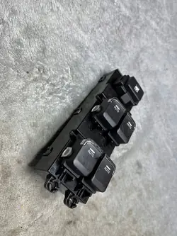 Raam Schakel Paneel Links Kia Ceed II 12-17 93570-A2200