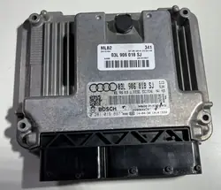Moottorin ohjausyksikkö ECU Audi A4 B8 2.0 TDI 03L906018SJ