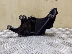 Ohjauspumpun kiinnitys OEM 059145169AD