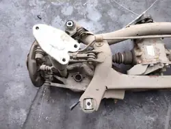 Poutre suspension arrière OEM 406744 BMW F22 2014-2017