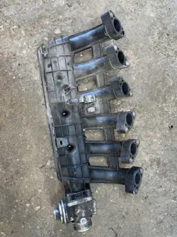 BMW OEM 2246179 Ansaugkrümmer für 5er E39