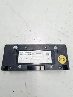 Audi A4 Cabrio Antennenverstärker OEM 8H0035225H