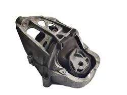 AUDI A4 Q5 Q7 Engine Mount Bracket Left 4M0199371M