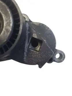 Fordin vaihtovirtageneraattorin hihnajännitin CM50-6A228-BA