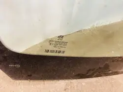 Vindruta OEM #213 för Peugeot 208 2008 - Begagnad