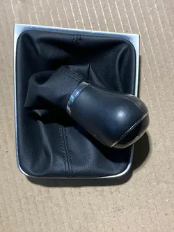 Växelspaksknopp VW Golf VII