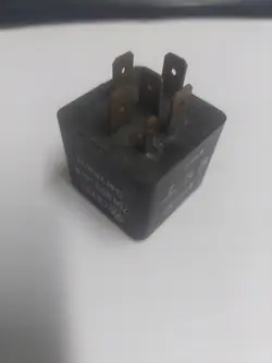 Relais AUDI VW 701959141A
