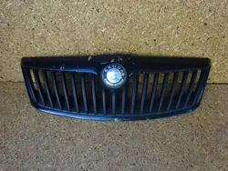 Griglia paraurti anteriore SKODA OCTAVIA II LIFT 08-13 1Z0853661A