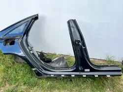 Audi A6 C7 S6 höger B-stolpe OEM 4G9809848