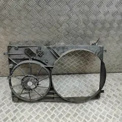 Framstöt fender Ford Transit 2.0L 2018 OEM 3135104127