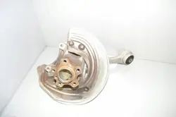 Vorderer rechter Achsschenkel OEM 6879850 BMW 3 Touring