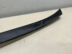 Porsche 7P5854328A Etuikkuna Lista Oikea Puoli