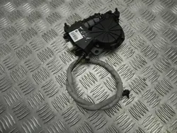 Placa de cierre BMW 917214-102 con motor soft-close