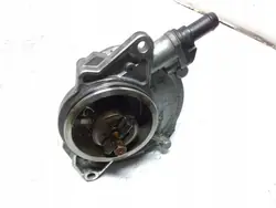 Imupumppu AUDI Q7 (4L) 3.0L Diesel 2008 OEM 700906100