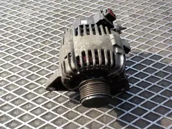 KIA CEED HYUNDAI I30 1.6 CRDI Vaihtovirtageneraattori 37300-2A150