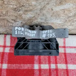 Moottorin tuki OEM 243248 Peugeot Citroen Opel