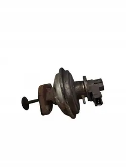 Válvula EGR usada OEM 7801942 para BMW Serie 1