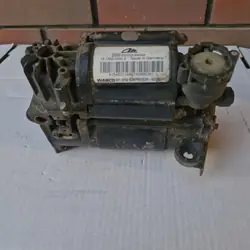 Pompe compresseur suspension Audi A8 D3 OEM 4E0616005J