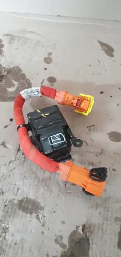 Hoogspanningskabelbevestiging Peugeot E-3008