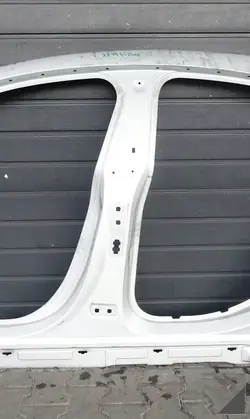 MERCEDES CLA C174 C178 25- COUPE PILIER B GAUCHE