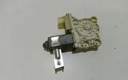 Takaluukun moottori BMW 7 E65 E66 2004