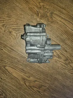 Ölpumpe OEM 7551004 für BMW E60 3.0 272PS