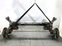 Travesaño trasero OEM 555016RN0D para Nissan Qashqai J12