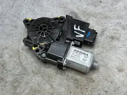 Vasen ikkunamoottori Kia Sportage IV