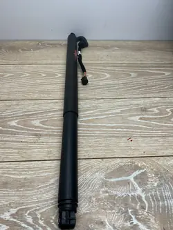 SEAT ATECA Elektrisk Baklucka Aktuator 575827851A