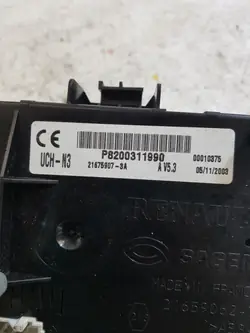 Módulo de Fechadura Renault Clio 2 OEM 8200311990