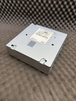 Estación multimedia Tesla Model S OEM 100478702DVV